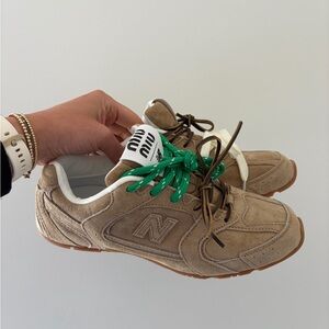 Miu Miu | New Balance Kids Beige Suede Sneakers with Green and Brown Laces